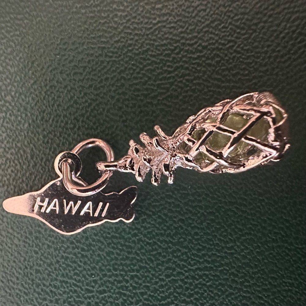 Sterling Silver Hawaii Pineapple Charm Pendant – Vintage Souvenir - Picture 2 of 7